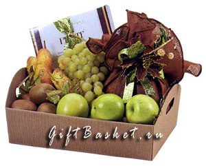 новогодний подарочный набор с фруктами